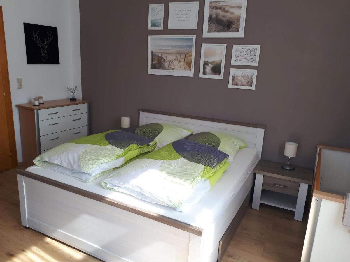Ferienwohnung auf einem Gutshof Nordenham Exterior foto
